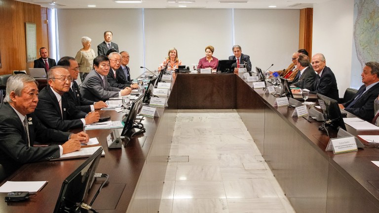 Presidenta Dilma Rousseff durante encontro com Grupo de Notáveis do Comitê de Cooperação Japão-Brasil no Palácio do Planalto. Brasília - DF, 21/08/2013