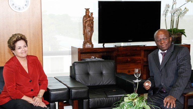 Presidenta Dilma Rousseff recebe Joaquim Barbosa, Presidente do Supremo Tribunal Federal. Brasília - DF, 25/06/2013