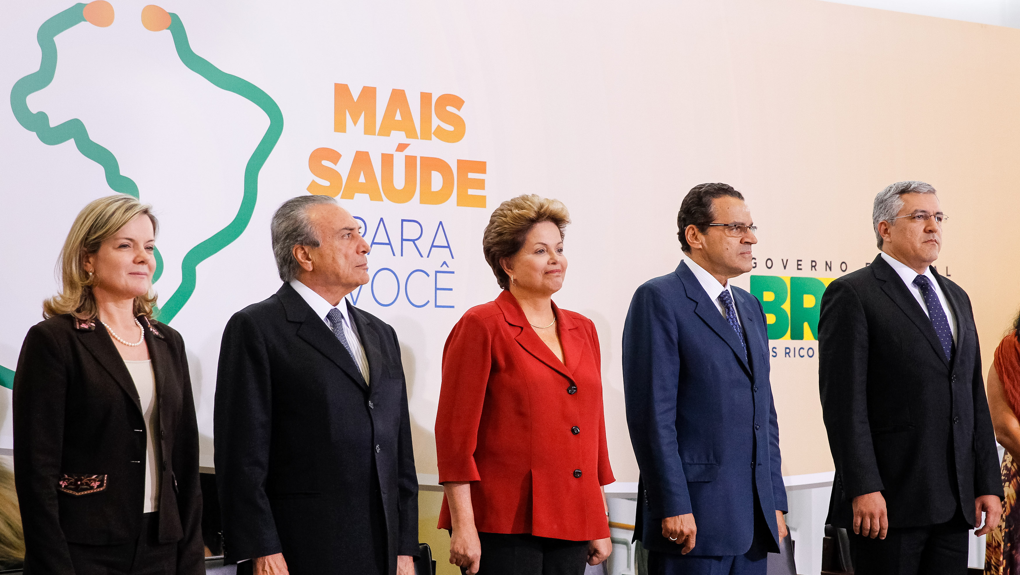 Presidenta Dilma Rousseff durante a cerimônia de Lançamento do Pacto Nacional pela Saúde - Mais Hospitais e Unidades de Saúde, Mais Médicos e Mais Formação. Brasília - DF, 08/07/2013