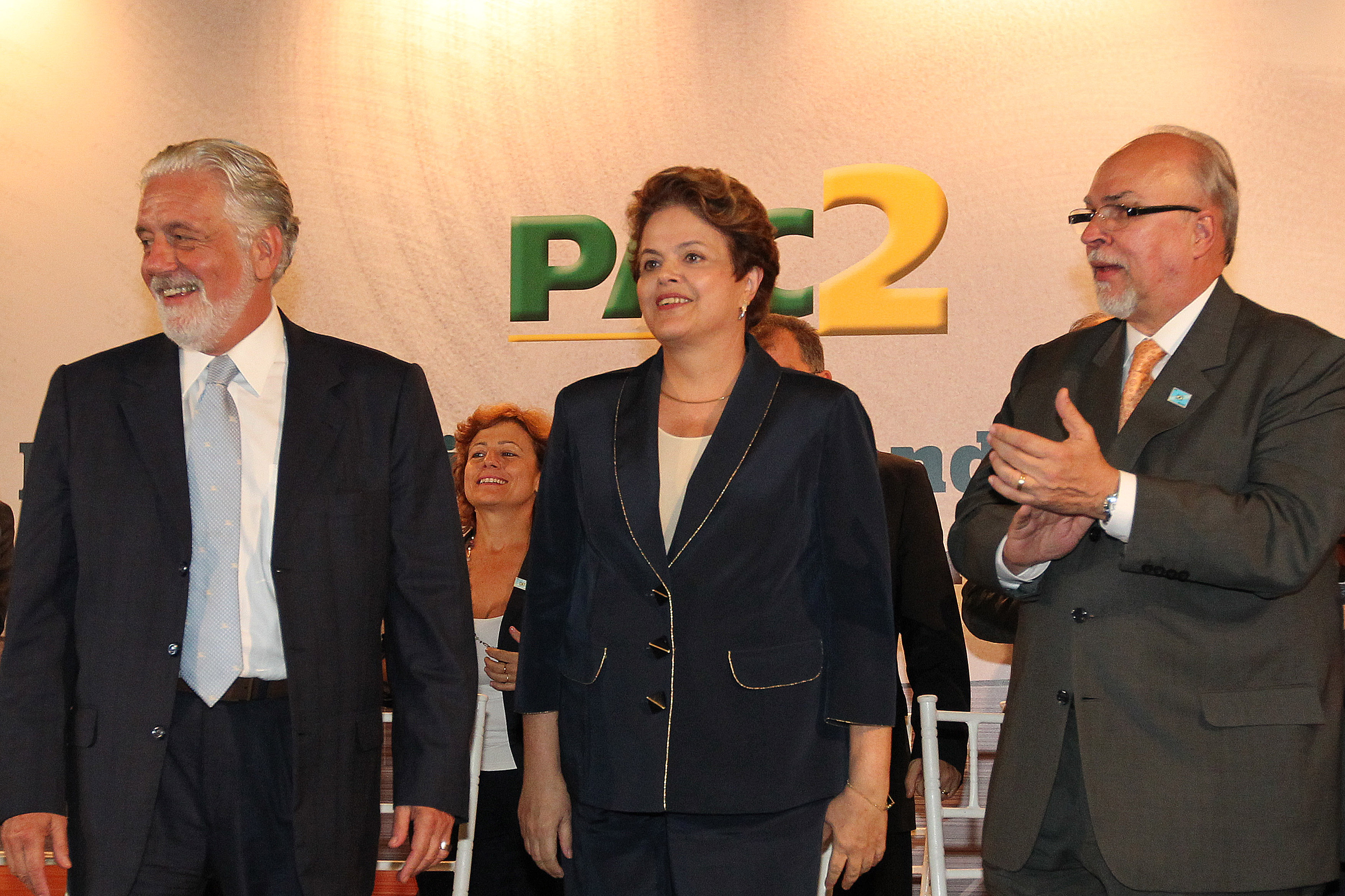 Presidenta Dilma Rousseff, participa da cerimônia de anuncio de investimentos do PAC Mobilidade Grandes Cidades. Salvador-BA,18/11/2011