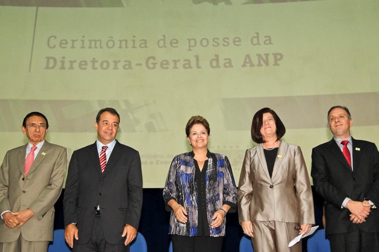Presidenta Dilma Rousseff durante a cerimônia de posse da diretora-geral da Agência Nacional do Petróleo (ANP), Magda Chambriard. Rio de Janeiro - RJ, 21/03/2012