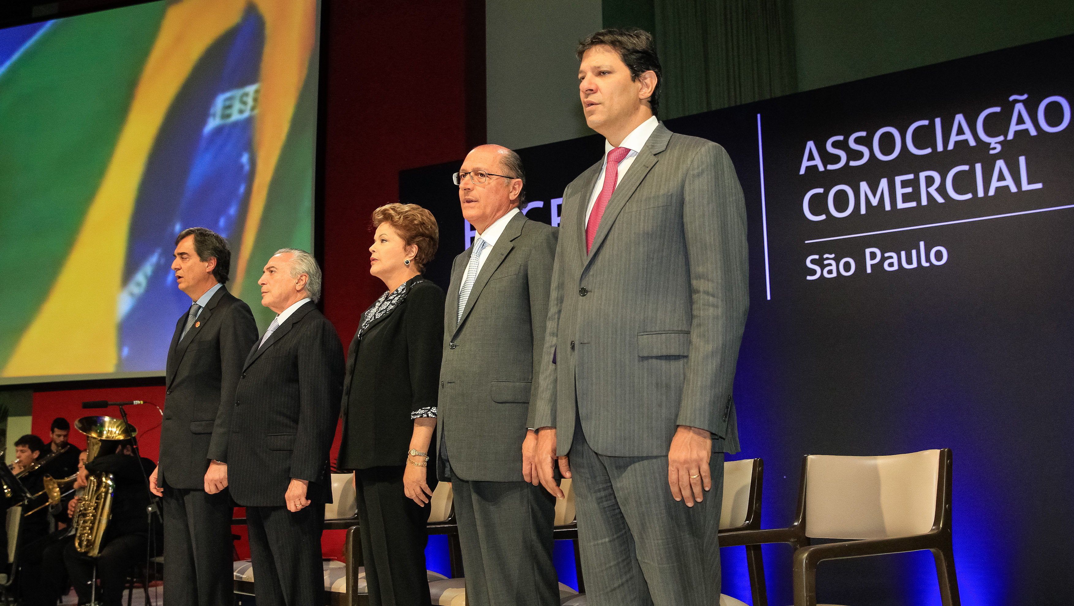 Presidenta Dilma Rousseff durante a posse do presidente Rogério Amato e das diretorias da Federação das Associações Comercias do Estado de São Paulo (FACESP) e da Associação Comercial de São Paulo (ACSP). São Paulo-SP,  06/05/2013
