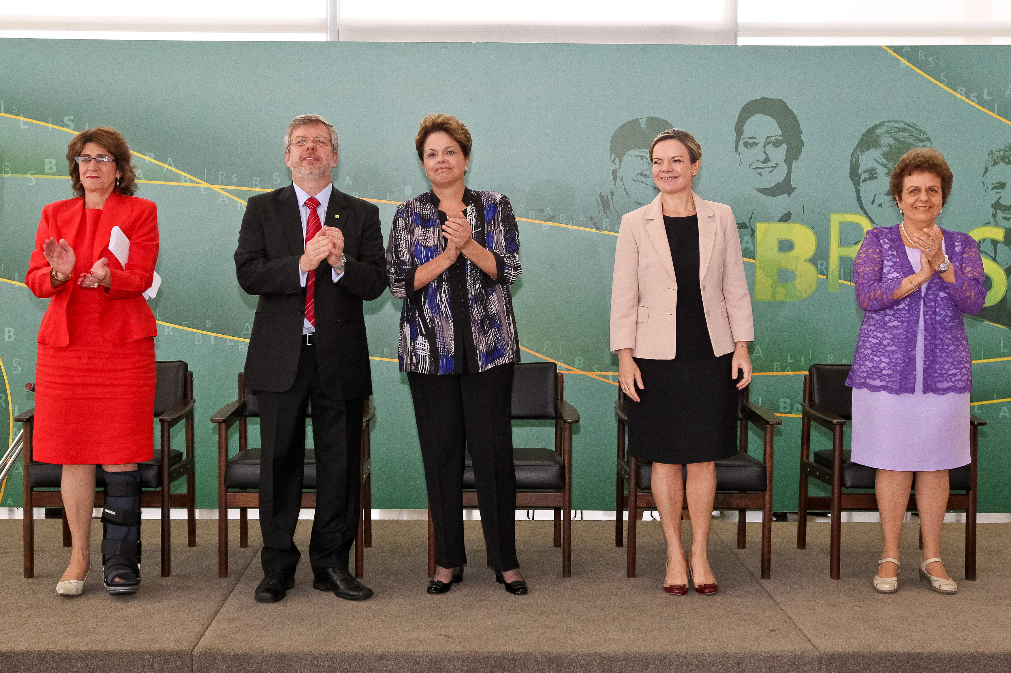 Presidenta Dilma Rousseff durante cerimônia de posse da Ministra-Chefe da Secretaria de Políticas para as Mulheres, Eleonora Menicucci. Brasília - DF, 10/02/2012