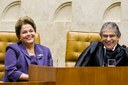 Presidenta Dilma Rousseff participa da sessão solene de posse dos ministros Ayres Brito e Joaquim Barbosa nos cargos de Presidente e Vice-Presidente do Supremo Tribunal Federal e do Conselho Nacional de Justiça. Brasília - DF, 19/04/2012