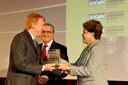 Presidenta  Dilma Rousseff entrega o Prêmio ao senhor Jackson Schneider durante cerimônia de entrega do Prêmio “As Empresas Mais Admiradas do Brasil”, oferecido pela revista Carta Capital. São Paulo - SP, 31/10/2011