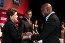 Presidenta Dilma Rousseff e o atleta Anderson Silva, durante cerimônia de entrega do Prêmio " Os Brasileiros do Ano", promovido pelas revistas Istoé, istoé Dinheiro e Istoé Gente. São Paulo-SP, 06/12/2011