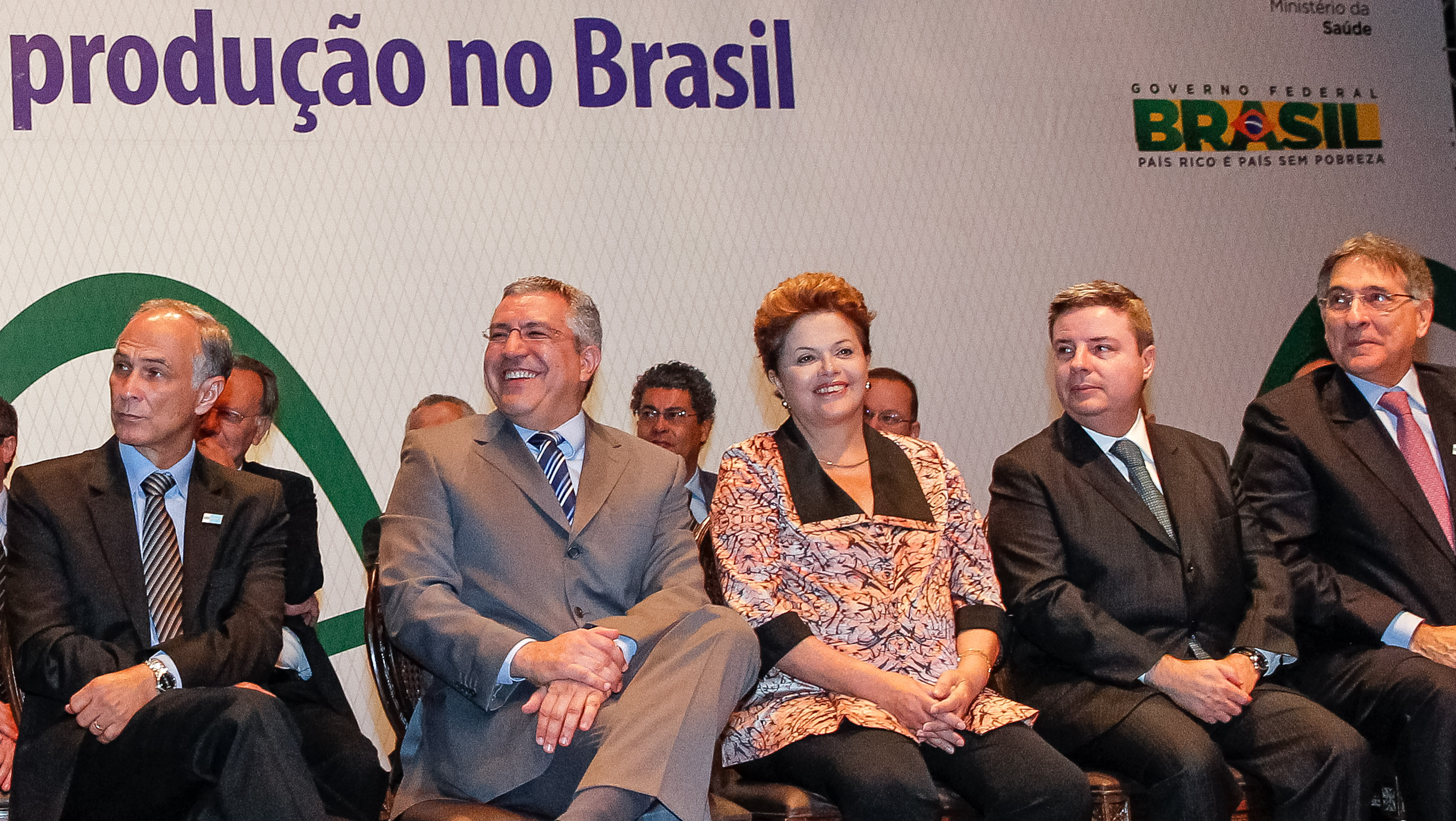 Presidenta Dilma Rousseff durante cerimônia de lançamento da retomada da produção nacional de insulina humana no Brasil. Belo Horizonte - MG, 16/04/2013