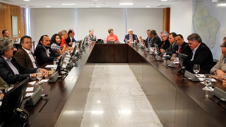 Presidenta Dilma Rousseff recebe representantes das Centrais Sindicais. Brasília - DF, 26/06/2013