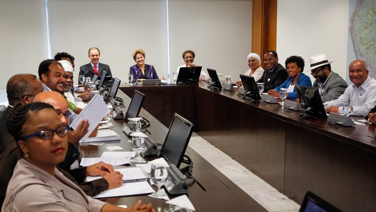 Presidenta Dilma Rousseff durante encontro com representantes do Movimento Negro, no Palácio do Planalto. Brasília - DF, 19/07/2013
