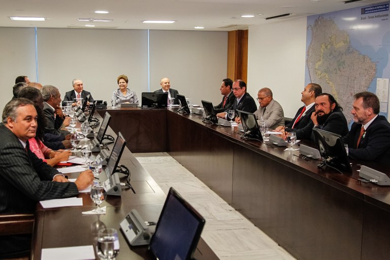 Presidenta Dilma Rousseff durante reunião com Centrais Sindicais. Brasília - DF, 03/05/2012