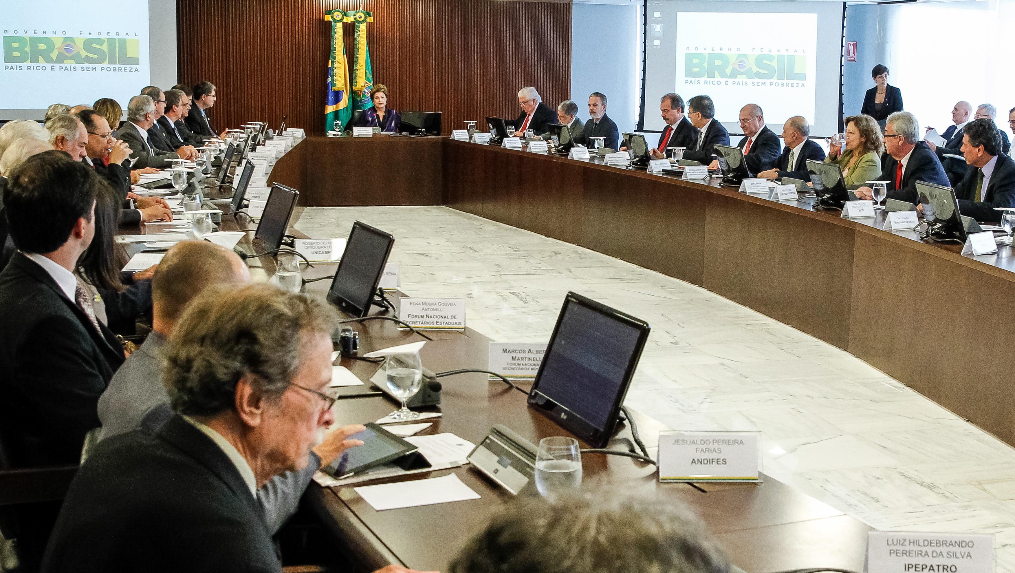  Presidenta Dilma Rousseff durante reunião do Conselho Nacional de Ciência e Tecnologia-CCT. Brasília-DF, 06/02/2013 