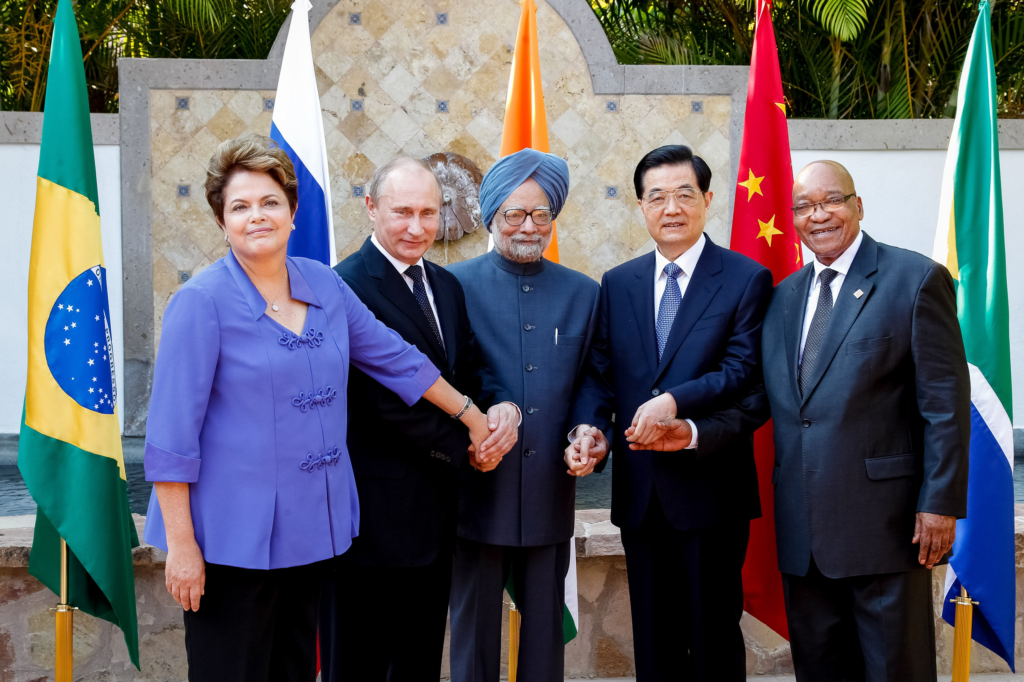 Presidenta Dilma Rousseff posa para foto oficial com os Chefes de Estado e de Governo dos BRICS (Brasil, Rússia, Índia, China e África do Sul). Los Cabos - México, 18/06/2012