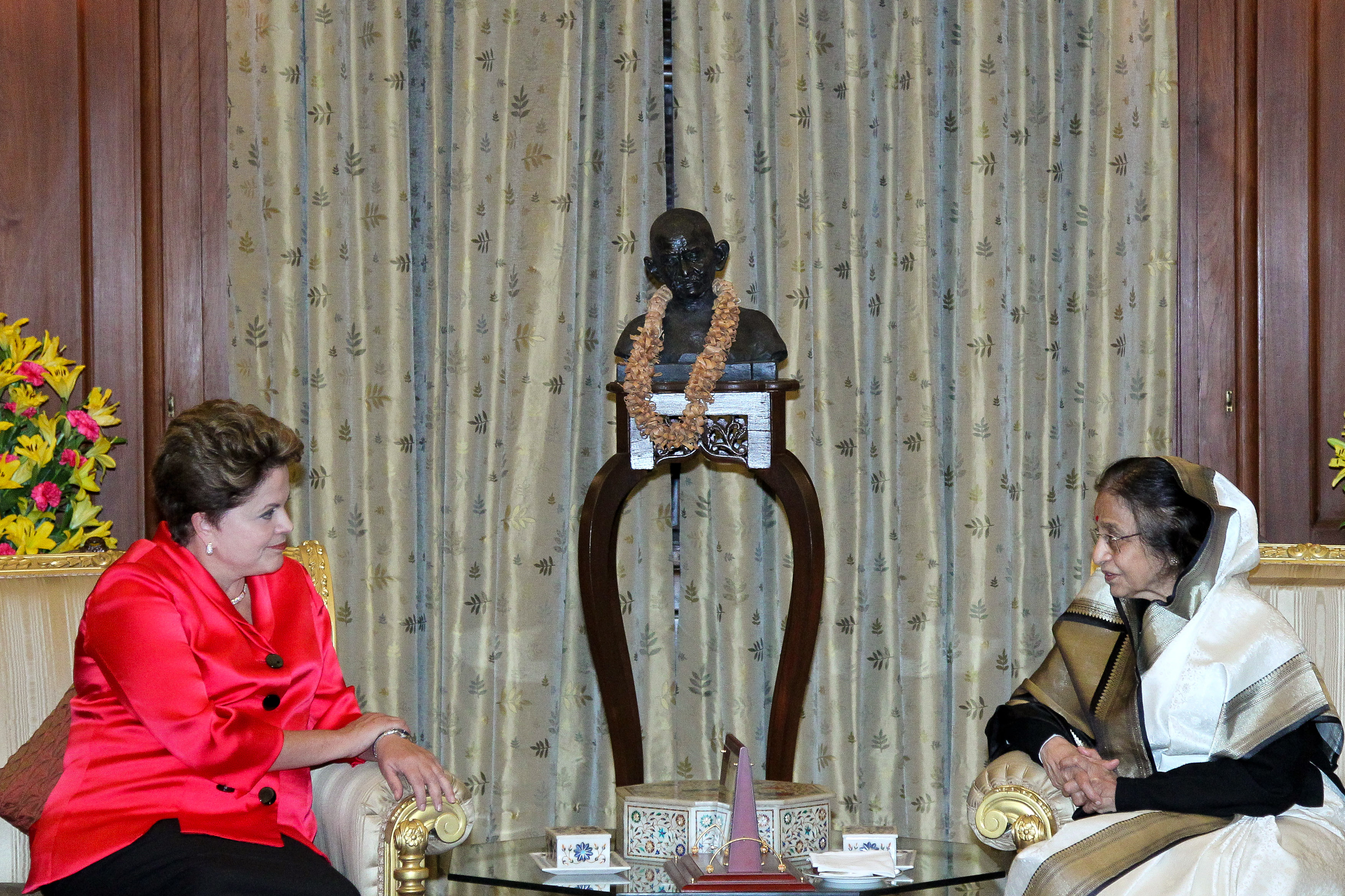 Presidenta Dilma Rousseff durante reunião privada com a Presidente da República da Índia, Pratibha Patil. Nova Délhi - Índia, 30/03/2012