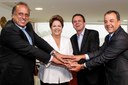 Presidenta Dilma Rousseff recebe Sérgio Cabral Governador do Rio de Janeiro, Luiz Fernando Pezão vice-governador e Eduardo Paes Prefeito reeleito da Cidade do Rio de Janeiro. Brasília - DF, 08/10/2012