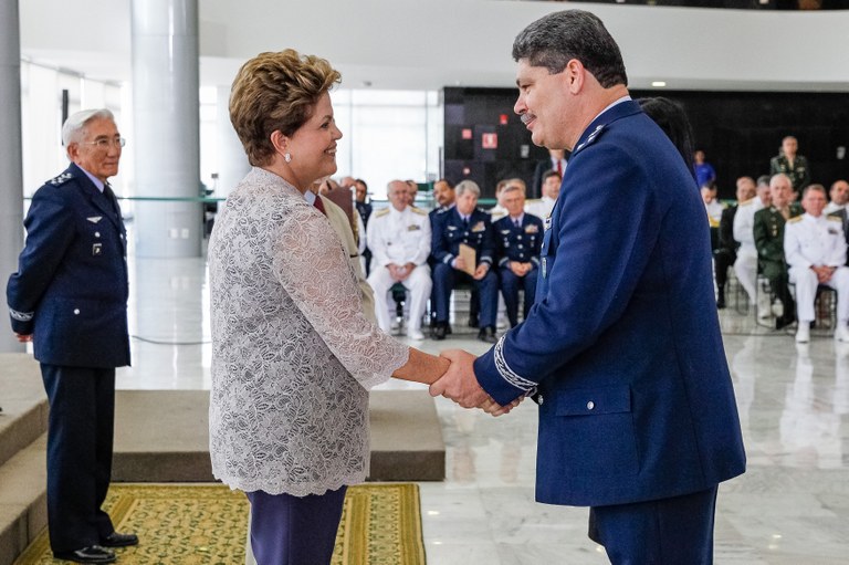 Presidenta Dilma Rousseff durante solenidade de apresentação de Oficiais-Generais recém-promovidos. Brasília - DF, 20/12/2012