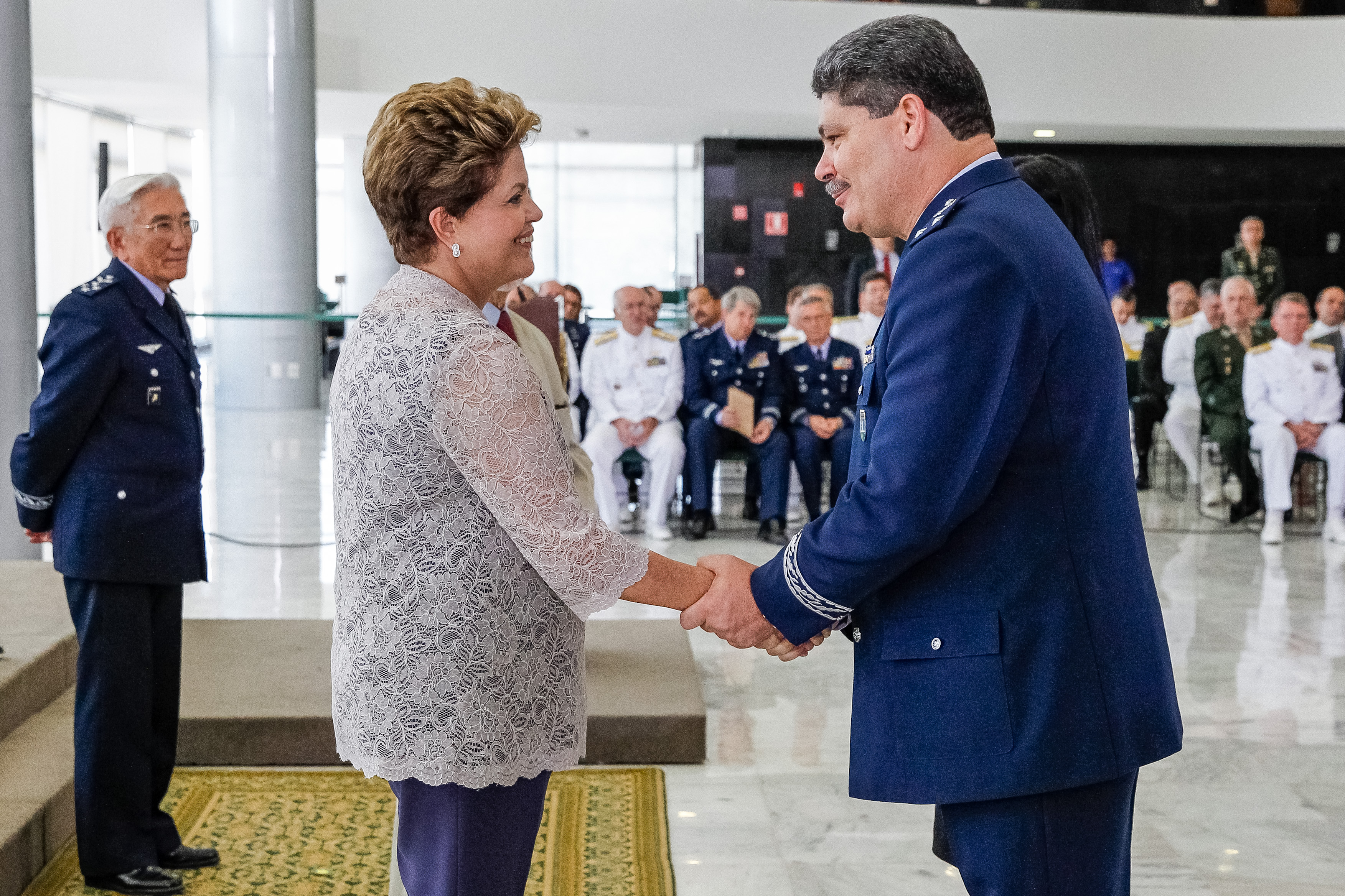 Presidenta Dilma Rousseff durante solenidade de apresentação de Oficiais-Generais recém-promovidos. Brasília - DF, 20/12/2012