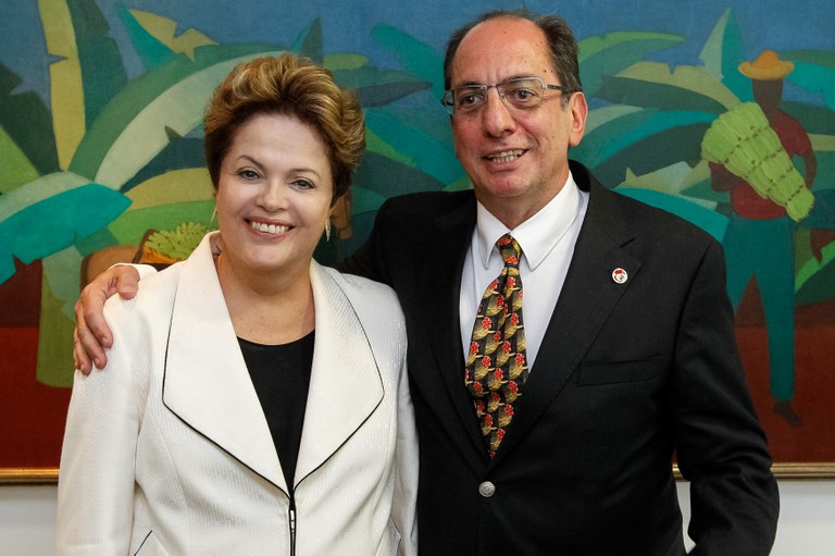 Presidenta Dilma Rousseff durante audiência no Palácio do Planalto com o  sr. Ricardo Patah, Presidente da União Geral dos Trabalhadores - UGT. Brasília - DF, 28/02/2013