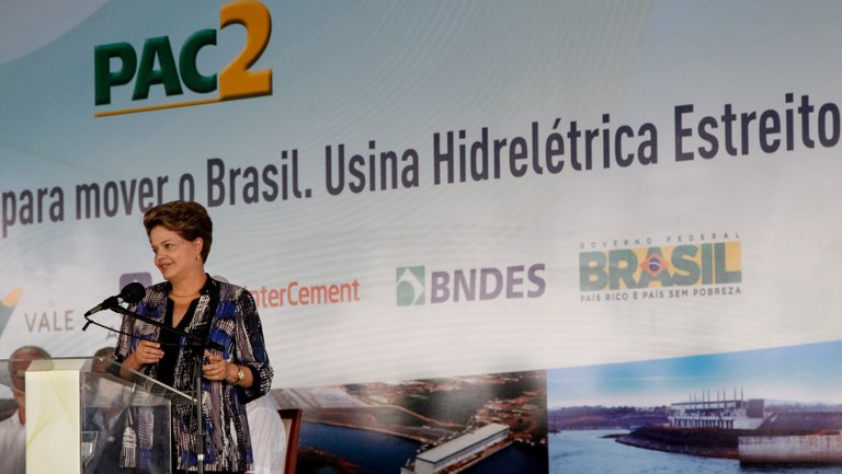 Presidenta Dilma Rousseff durante cerimônia de inauguração da usina hidroelétrica (UHE) Estreito. Estreito-MA, 17/10/2012