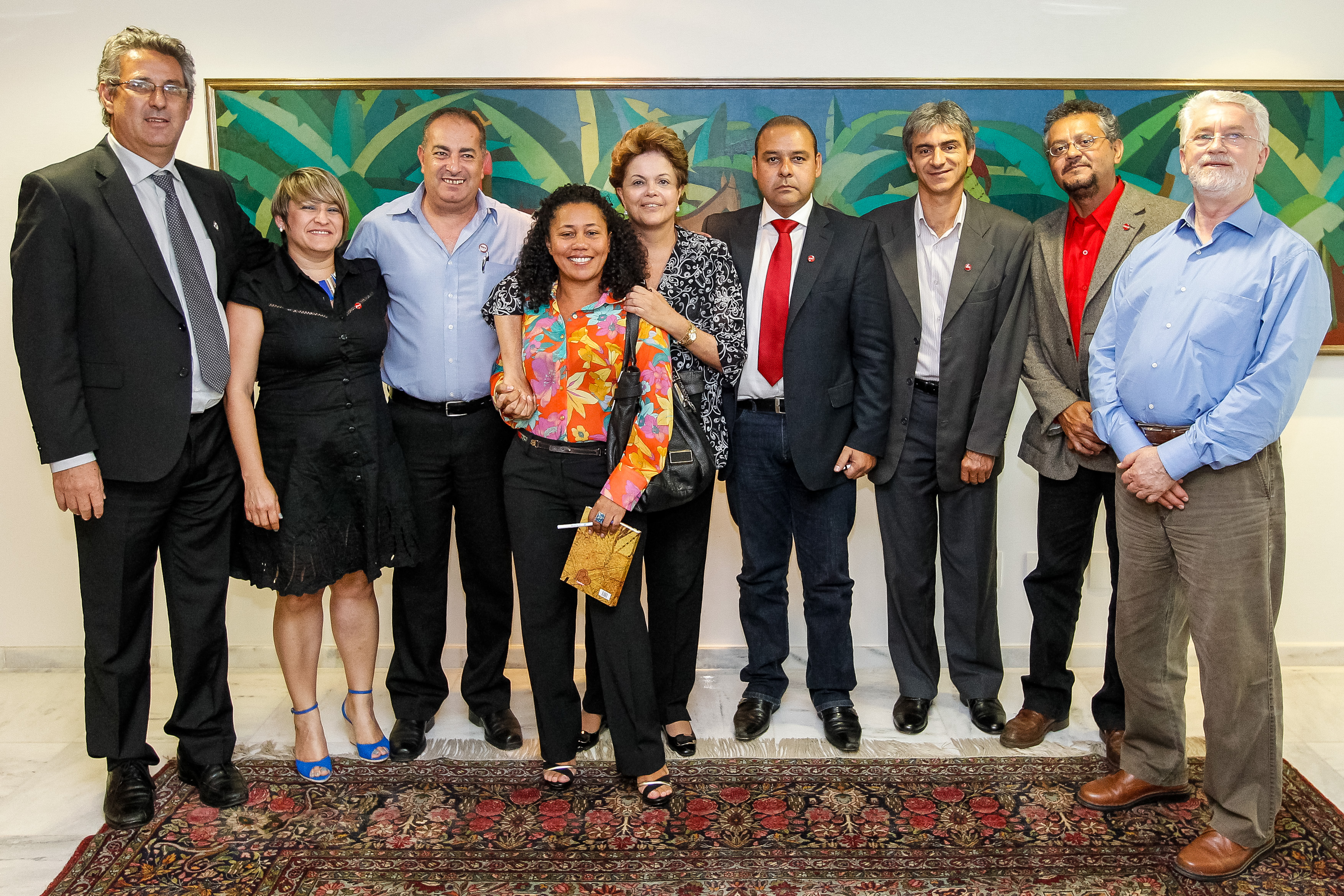 Presidenta Dilma Rousseff recebe Vagner Freitas Presidente nacional da Central Única dos Trabalhadores e representantes da CUT. Brasília-DF, 05/02/2013