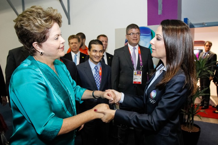 Presidenta Dilma Rousseff durante visita ao Centro de Mídia da Record - International Broadcast Center - Parque Olímpico. Londres - Inglaterra, 26/07/2012 