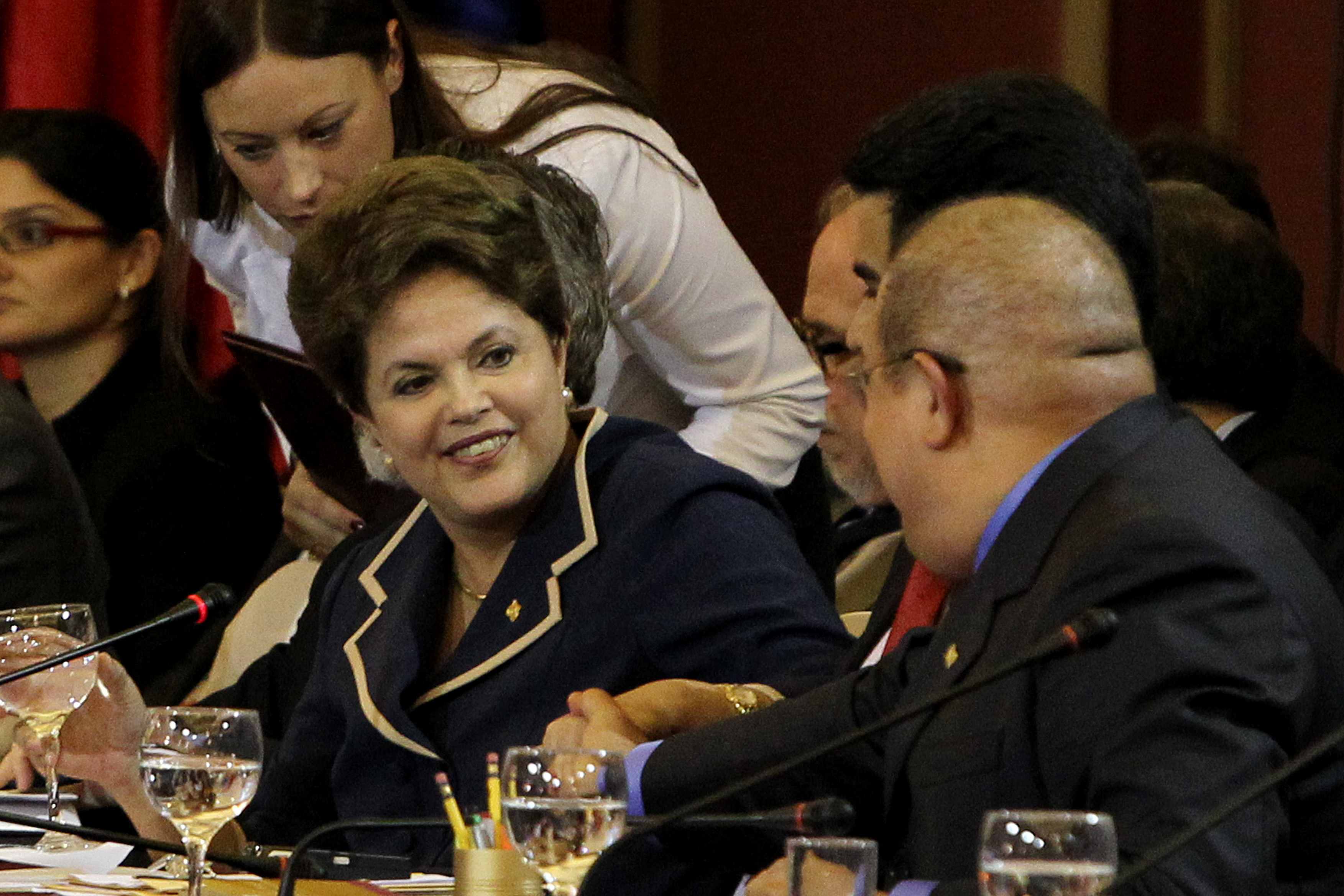 Presidenta Dilma Rousseff discursa durante Plenária dos Chefes de Estado do Mercosul e Estados Associados. Montevidéu-Uruguai 20/12/2011