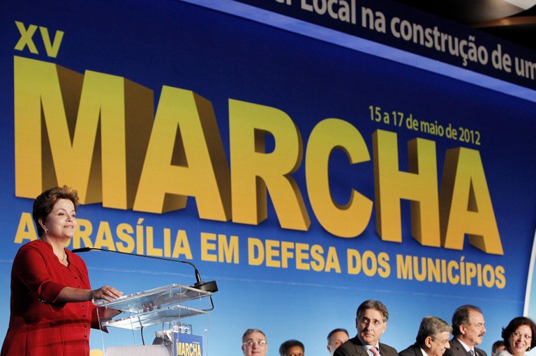 Presidenta Dilma Rousseff durante a cerimônia de abertura da XV Marcha a Brasília em defesa dos Municípios. Brasília - DF, 15/05/2012