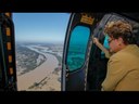 Presidenta Dilma concede entrevista após sobrevoo no Paraná