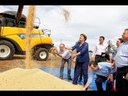 Presidenta Dilma discursa na abertura da colheita da safra de grãos 2013/2014, no Mato Grosso