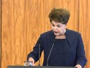Declaração à imprensa da presidenta Dilma em conjunto com o primeiro-ministro da França, François Fillon após cerimônia de assinatura de atos - Brasília/DF