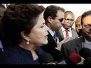 Vídeo da entrevista coletiva concedida pela Presidenta da República, Dilma Rousseff, antes da partida para Brasília (2ª parte) - Luanda/Angola 