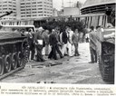 Presidente João Figueiredo  acompanhado pelo comandante do II exército, Gen. Sebastião Castro, visita a exposição de equipamentos militares no QG do II Exército