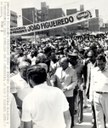 Presidente João Figueiredo chega ao conjunto habitacional Itaquera, ao lado, o prefeito Reynaldo de Barros