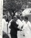 Presidente João Figueiredo cumprimenta o presidente da CNEN, Rex Nazaré Alves