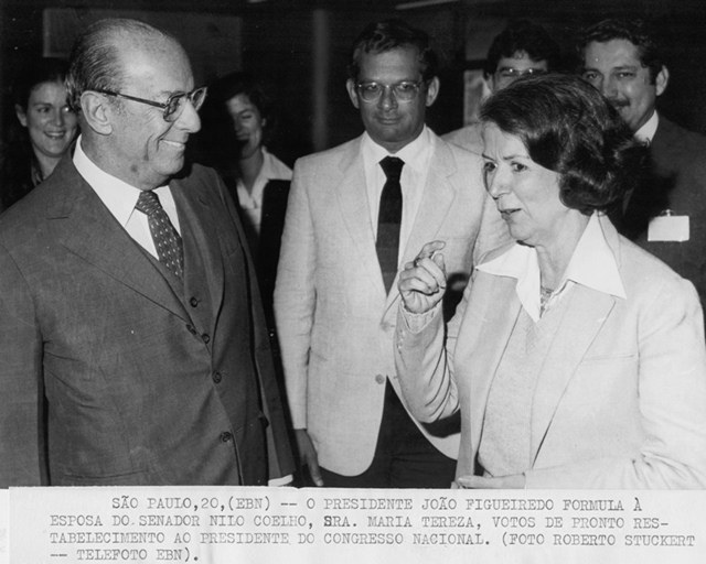 Presidente João Figueiredo formula à esposa do senador Nilo Coelho, Sra. Maria Tereza, votos de pronto restabelecimento ao presidente do Congresso Nacional