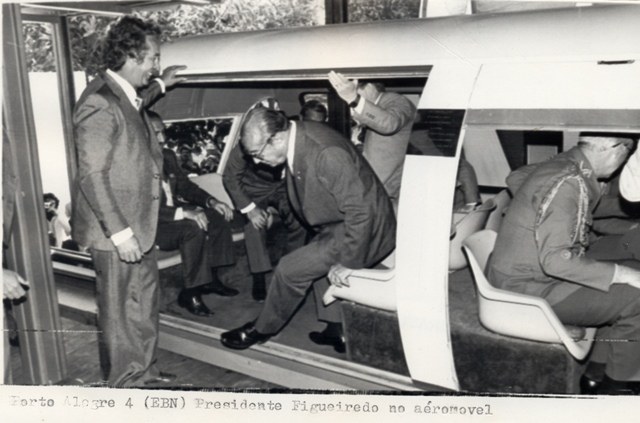 Presidente João Figueiredo  no aeromóvel