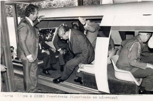 Presidente João Figueiredo  no aeromóvel