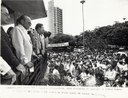 Presidente João Figueiredo ouve discurso de Reynaldo de Barros na praça Toledo de Barros em Limeira-SP