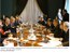 Presidente Lula e ministros brasileiros participam de reunião ampliada com o presidente do Chile, Ricardo Lagos e autoridades chilenas.