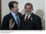 Presidente Lula cumprimenta o presidente da Comissão Européia, Romano Prodi, durante encontro em Guadalajara.