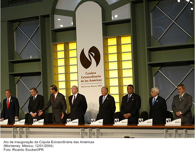 Presidente Lula durante ato de inauguração da Cúpula Extraordinária das Américas.