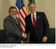 Presidente Lula e o presidente dos EUA, George Bush, durante encontro na Cúpula Extraordinária das Américas.