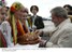 Presidente Lula é recepcionado na chegada a Kiev.