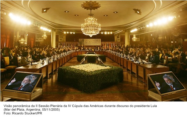 Presidente Lula discursa na II Sessão Plenária da IV Cúpula das Américas- visão panorâmica.
