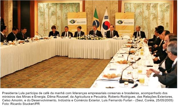 Presidente Lula participa de café da manhã com lideranças empresarias coreanas e brasileiras.