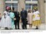 Presidente Lula e dona Marisa, ao lado do presidente Jacques Chirac e esposa, dona Bernadette Chirac, são recepcionados por baianas no Palácio do Eliseu.