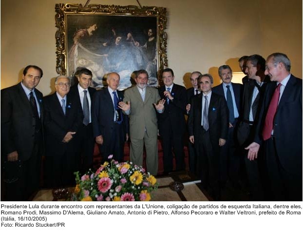 Presidente Lula durante encontro com representantes da L'unione, coligação de partidos de esquerda italiana.
