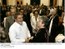 Presidente Lula na chegada ao encontro com líderes da sociedade civil italiana na embaixada do Brasil em Roma.