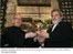 Presidente Lula segura lamparina da paz, durante visita ao túmulo de São Francisco de Assis no interior da Basílica.