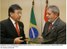 Presidente Lula e o presidente do Paraguai, Nicanor Duarte Frutos, após assinatura de acordo.
