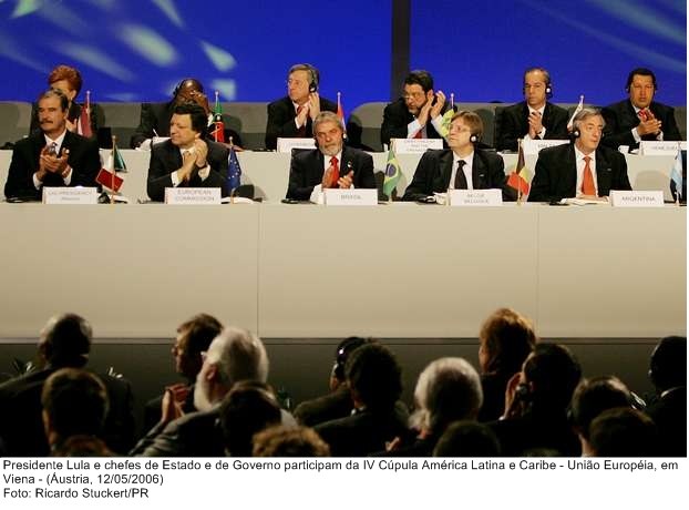 Presidente Lula e chefes de estado e de Governo participam da IV Cúpula América-Latina e Caribe - União Européia.